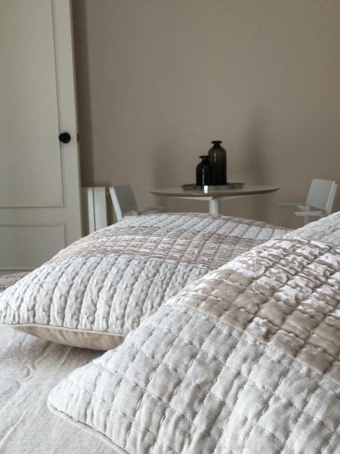 Casa Balmins Sitges Bed & Breakfast Ngoại thất bức ảnh