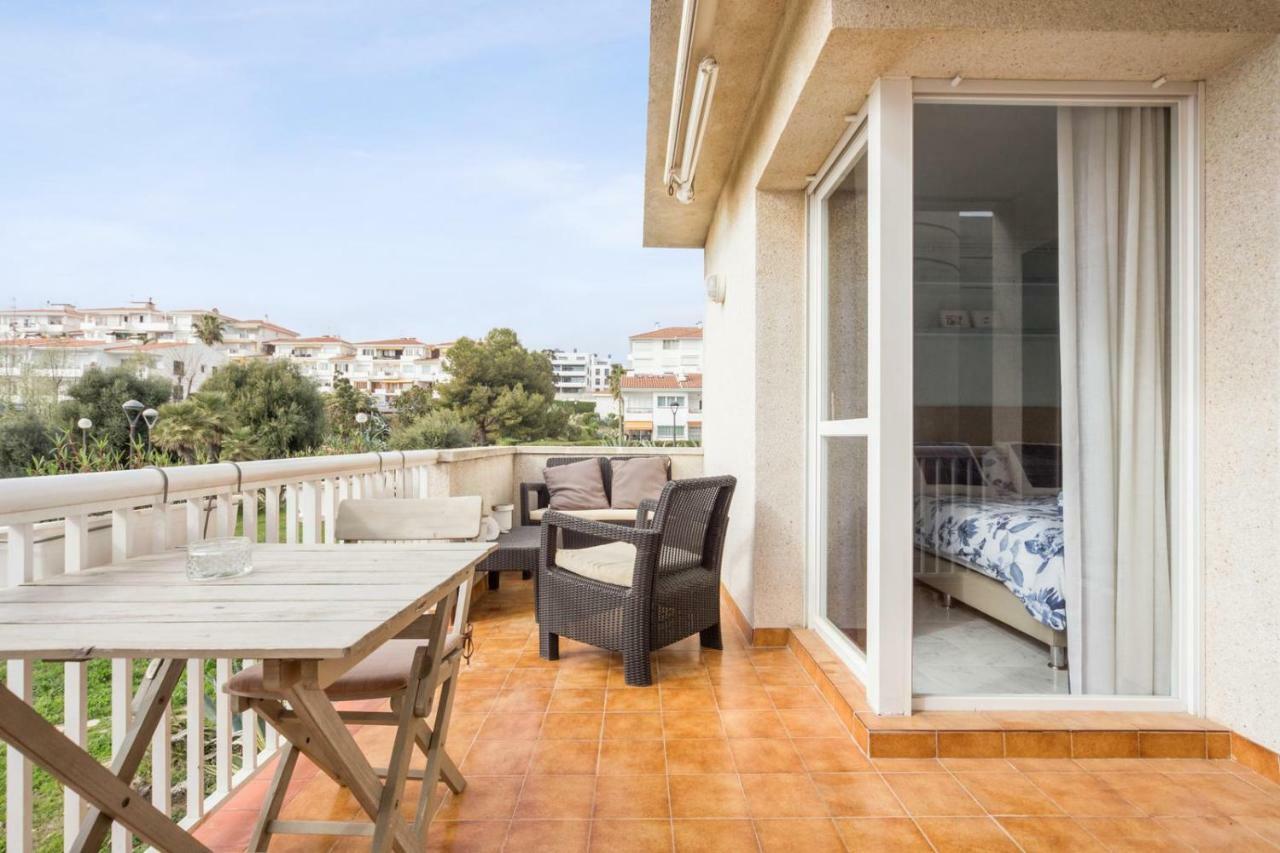 Casa Balmins Sitges Bed & Breakfast Ngoại thất bức ảnh